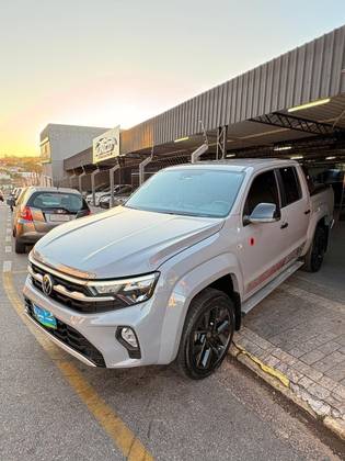 VOLKSWAGEN AMAROK 3.0 V6 TDI DIESEL BARRETOS 70 ANOS CD 4MOTION AUTOMÁTICO VOLKSWAGEN AMAROK 3.0 V6 TDI DIESEL BARRETOS 70 ANOS CD 4MOTION AUTOMÁTICO
